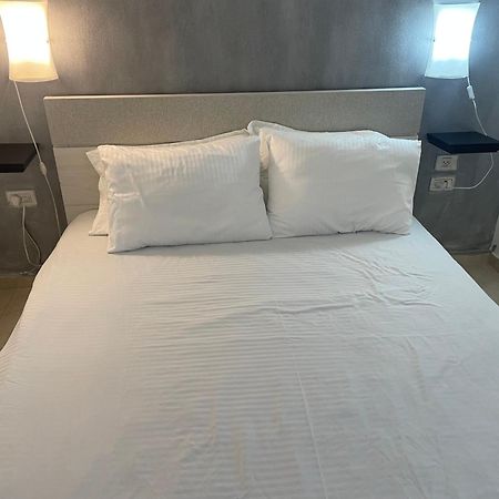 Llalis Luxury Appartement Eilat Buitenkant foto